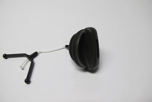 TANKLOKK BENSIN/OLJE SAG 135/140/240/435/440/450 544111203
