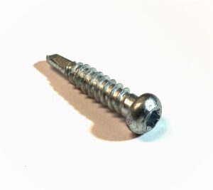 SELVBOR. BESLAGSKRUE A2 RUSTFR. 4,8X22 BLANK BORK.2X1MM