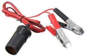 v02_0BFF204B18B7BB9E9CC0C2C40176FE6C.jpg BATTERIKLEMMER MED 12V-UTTAK