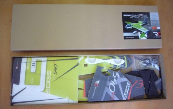 EDGE 540V3 XL GREEN RC FACTORY - Bilde 3