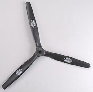 v02_1712C986C5CBB64944EB1EC859DA30F4.jpg PROPELL MASTER AIRSCREW 13X8 3-BLAD G/F NYLON