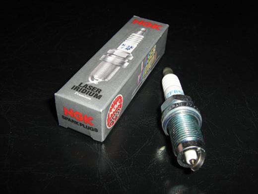 IZFR5C NGK PLUGG