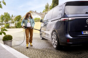 v02_27897B9A7DFE61BC095B749ACFC2AA8D.jpg ECOBOOSTER DYSE 180 KÄRCHER