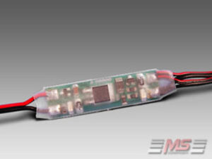 v02_2E485F356DEF9D33F05A48716EDA80E1.jpg TAG Night Blades Charger Lixx