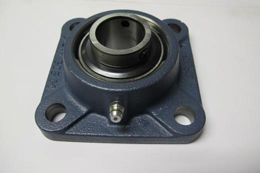 Y - LAGERENHET KOMPLETT M/STØPEJERNSHUS SKF