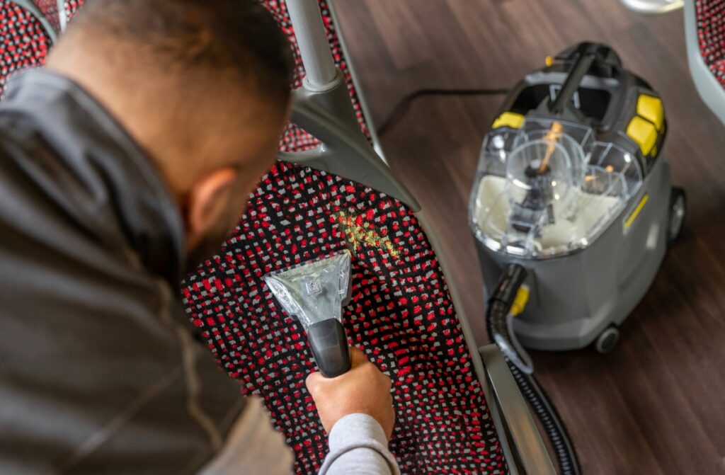 TEPPE / TEKSTIL RENSEMASKIN PUZZI 8/1 ADV MED GULVMUNNSTYKKE