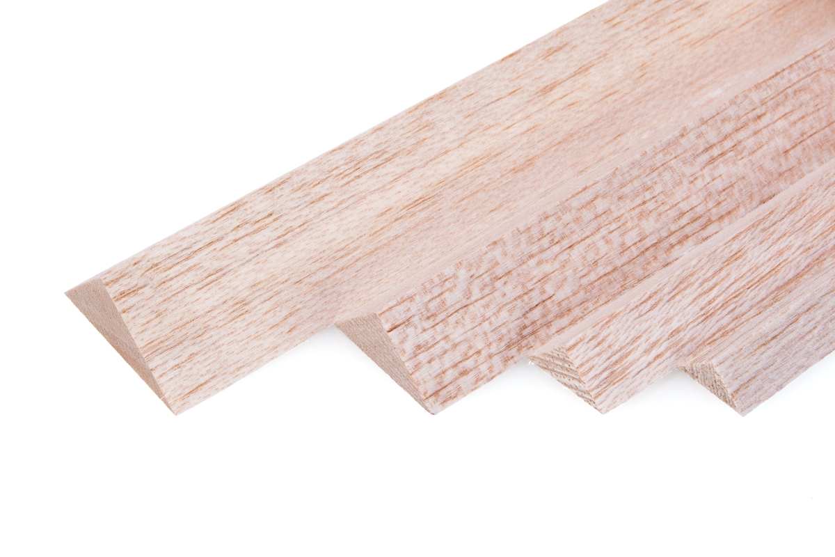 BALSA TREKANTLIST 20X20MM 1M. KAVAN - Bilde 1