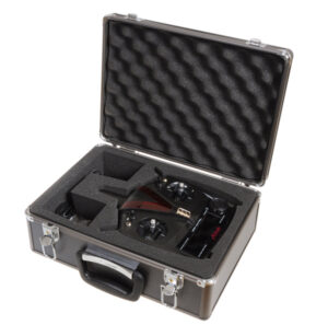 v02_5532099E1D899868DA9B83E7C2CE56FF.jpg RADIO CASE CARBON LOOK, VBAR CONTROL