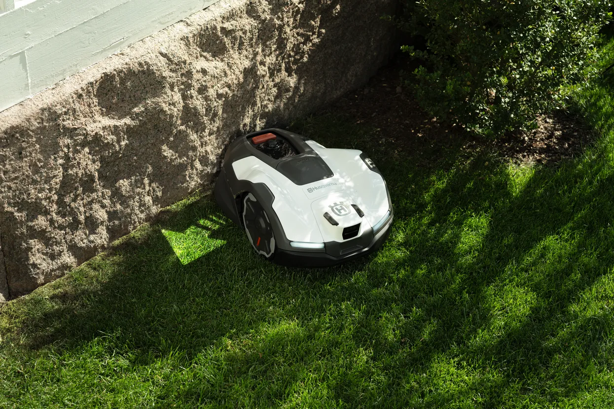 HUSQVARNA AUTOMOWER AM 410VE NERA-EDGECUT- ROBOTKLIPPER - Bilde 2