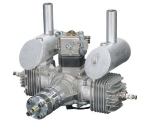v02_6B78FF4D9270DBFB0E2EF27BBD9C364C.jpg DLE 40CC TWIN BENSINMOTOR MED POTTE OG IGNITION