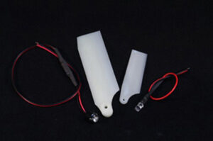 v02_6BF646D750A088AD724CFEF48E355664.jpg NIGHT TAIL ROTOR BLADES 84MM (30-50)