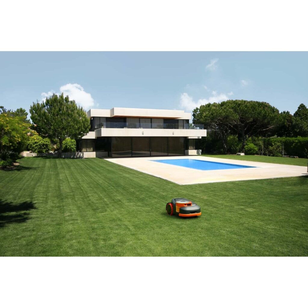 SEGWAY NAVIMOW H-SERIE H215E ROBOTGRESSKLIPPER – OPPTIL 1 500 M2