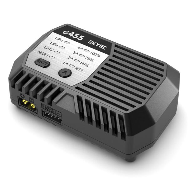 SKYRC E455 LIPO/LIFE/NIMH LADER 2-4S 50W 220V - Bilde 1