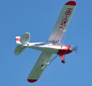 v02_7FC6F2F174C2566972FC6F44F047CCAC.jpg J3 CUB V4 1400MM W/FLOATS REFLEX V2-GYRO PNP FMS
