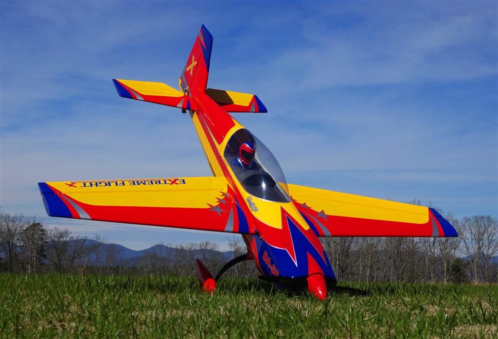 EXTREME FLIGHT EXTRA 300 EXP 85"