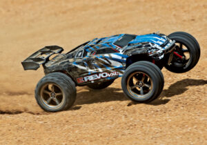 v02_8C1369B8D365CEFECFA9C63A9F8BDDF3.jpg E-REVO 1/16 VXL 4WD TQI TSM BLUE - TRAXXAS