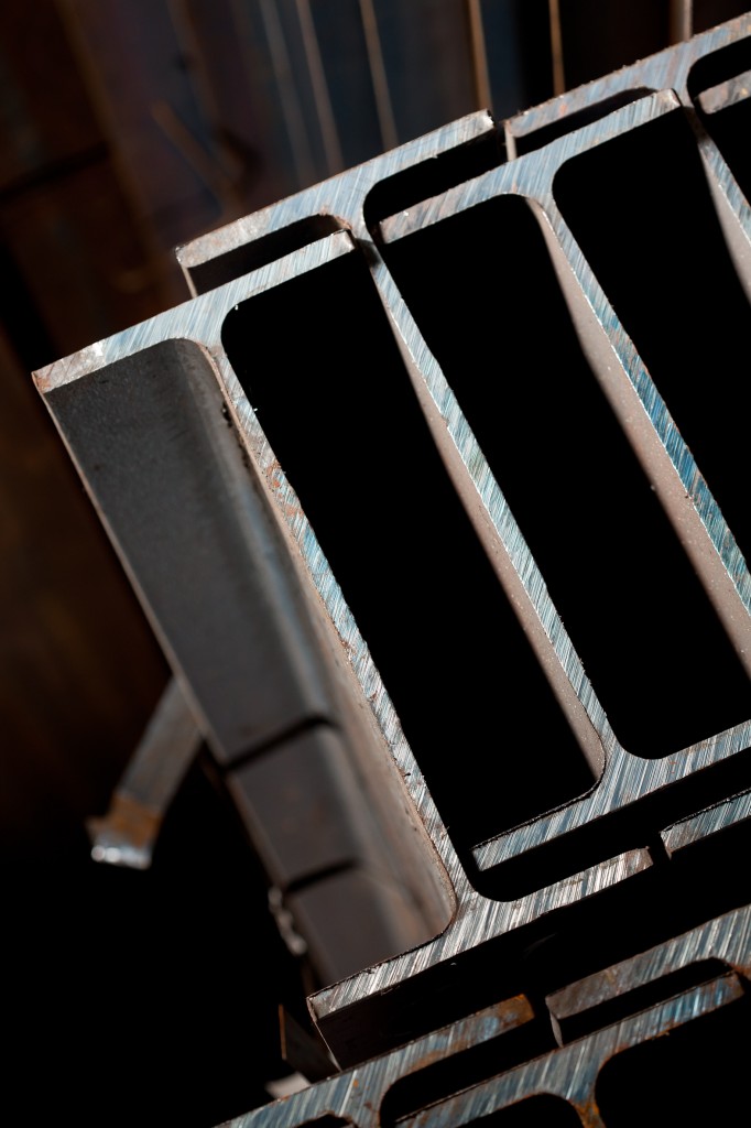IPE 200 S355J2 + AR - pris/mtr