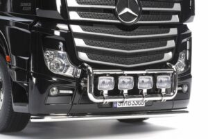 v02_8E44E184018DDB1A979045C24ED45B0E.jpg ACTROS 3363 GIGASPACE TAMIYA