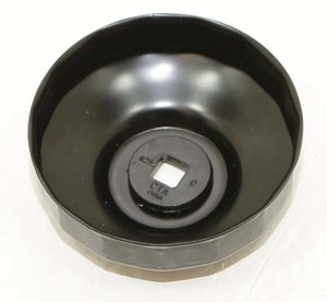 v02_A74E1B71DD2601C7ACABFB14AFF23F2D-2.jpg OLJEFILTERKOPP PASSER 135-300 HK 76MM 3/8" SKRALLE