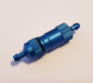 v02_AA6EF4AA68AA5F3B734B961F10061931.jpg FUELFILTER LANGT BLÅ