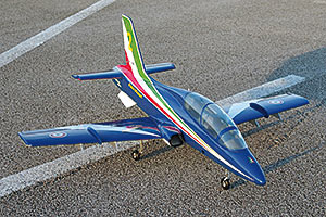 SEBART MINI MB339 1,4M V2 FRECCE TRICOLORI - Bilde 1