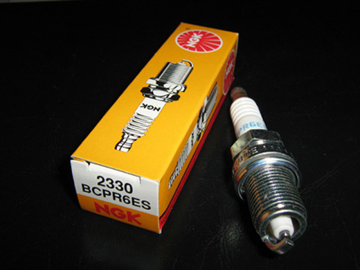 BCPR 6ES NGK PLUGG 2330 BCPR6E 1811-2511-01