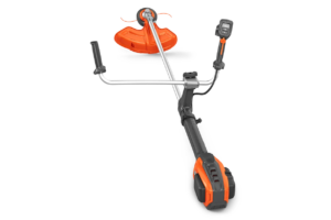 v02_D025764B03ECB359997BC34EBF29D570.png HUSQVARNA 525IRXT - BAT.RYDDESAG U/BAT.OG LADER