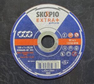 v02_D8ABD23894E47EAF3E7A33E125D12355.jpg KAPPESKIVE STÅL 125 X 1,0 X 22 - METALYNX MAX 388482 NR-4