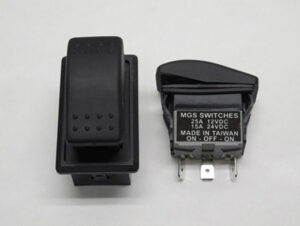 v02_E126BBE513BCF3801B3D2F8A2A57F834.jpg BRYTER SUPERSWITCH ON/OFF/ON