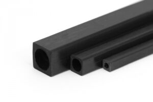 v02_E2DA7DD7FB32570851105F2C420C184E.jpg CARBON 4-KANTRØR 5X5X1000MM INNV.Ø 4MM