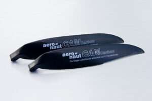 v02_EC55D0F7E277B09A345452049CE780A7-1.jpg AERONAUT CAM CARBON FOLDING PROP 11X7