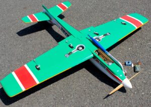 v02_657695B2AA146D5B53D5A23B22DCEC66.jpg CURARE PATTERN .61-.75 ARF GREEN EL-RETRACT SEAGULL